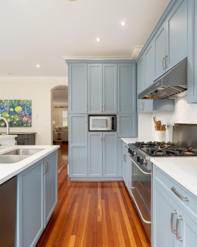 4275 14Th Avenue W, Vancouver, BC 