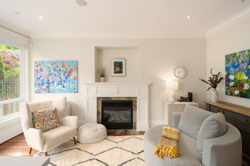 4275 14Th Avenue W, Vancouver, BC 