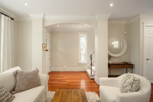 4275 14Th Avenue W, Vancouver, BC 