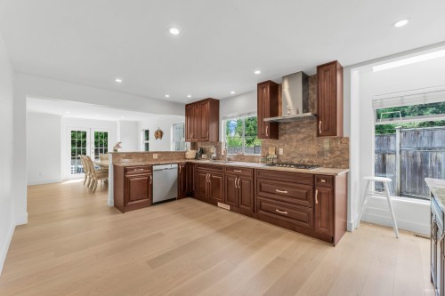 441 Inglewood Avenue, West Vancouver, BC 