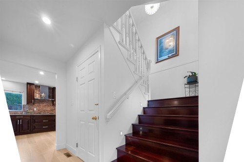 441 Inglewood Avenue, West Vancouver, BC 