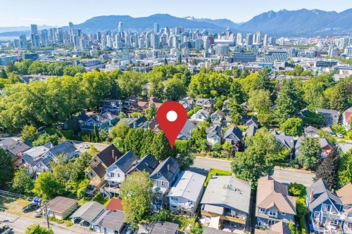 136 12Th Avenue W, Vancouver, BC 