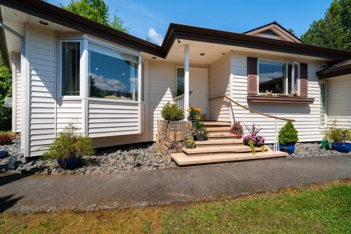 1032 Edgewater Crescent, Squamish, BC 