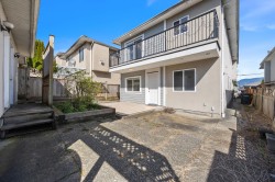 6058 Woodsworth Street Burnaby, BC V5G 1S8