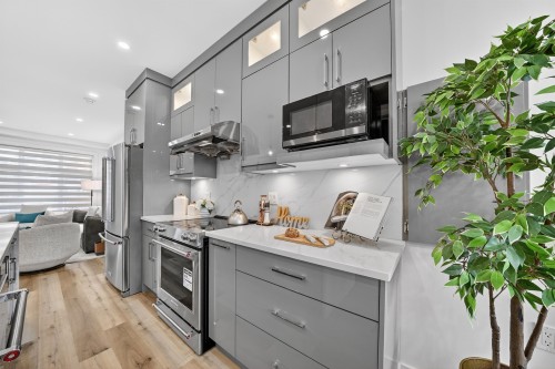 514 60Th Avenue W, Vancouver, BC 