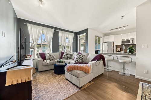 412-3107 Windsor Gate, Coquitlam, BC 