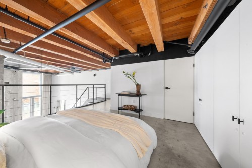 47 Cordova Street E, Vancouver, BC 