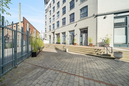 47 Cordova Street E, Vancouver, BC 