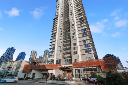 3801-2388 Madison Avenue  Burnaby, BC V5C 0K8