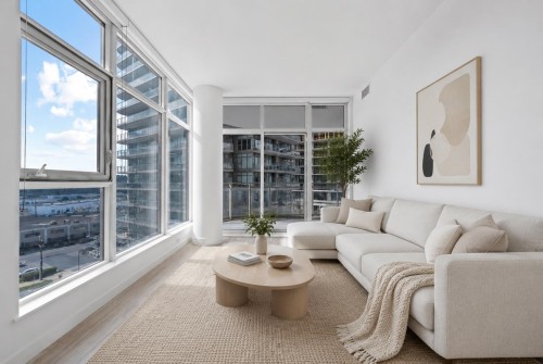 907-5333 Goring Street  Burnaby, BC V5B 3A2