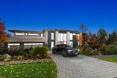 1027 Millstream Road, West Vancouver, BC 
