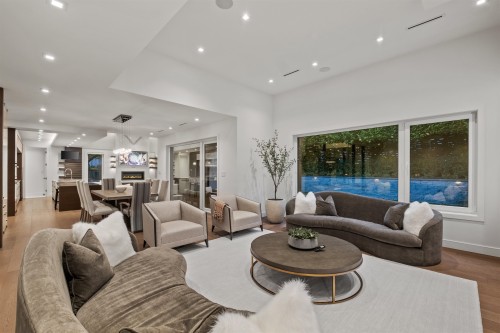 920 Melbourne Avenue, North Vancouver, BC 