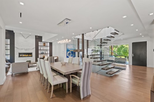 920 Melbourne Avenue, North Vancouver, BC 