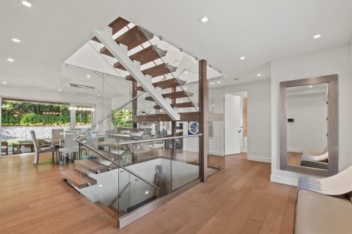 920 Melbourne Avenue, North Vancouver, BC 