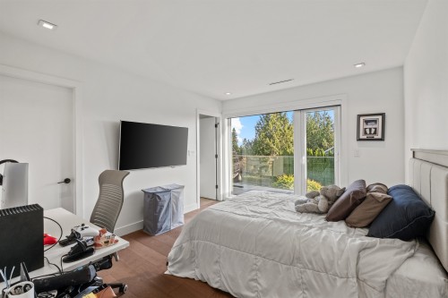 920 Melbourne Avenue, North Vancouver, BC 