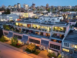 202-1750 2nd Avenue W Vancouver, BC V6J 1H6