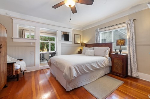 1820 11Th Avenue W, Vancouver, BC 
