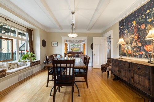 1820 11Th Avenue W, Vancouver, BC 