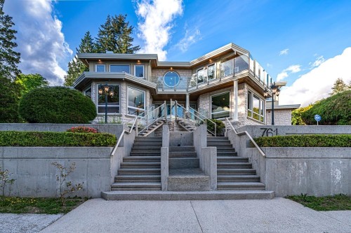 761 Eyremount Drive, West Vancouver, BC 