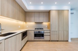 1-2868 Nanaimo Street Vancouver, BC V5N 5G1