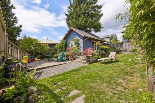 534 7Th Street E, North Vancouver, BC 