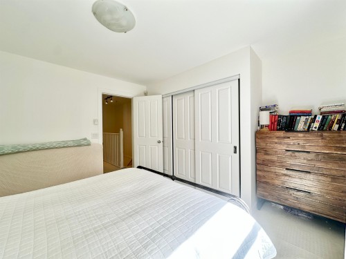 3160 4Th Avenue W, Vancouver, BC 