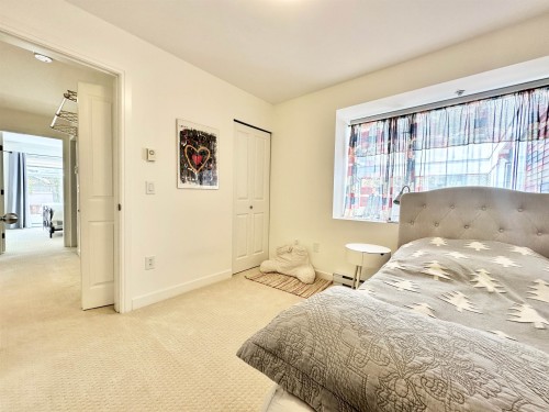 3160 4Th Avenue W, Vancouver, BC 