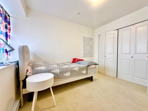 3160 4Th Avenue W, Vancouver, BC 