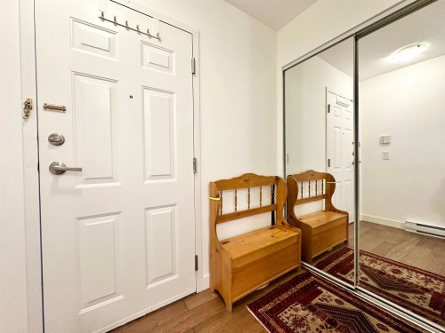 3160 4Th Avenue W, Vancouver, BC 