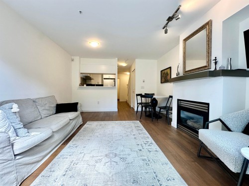 3160 4Th Avenue W, Vancouver, BC 