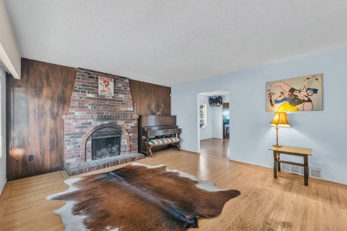 1144 Rochester Avenue, Coquitlam, BC 