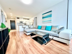 608-933 Hornby Street Vancouver, BC V6Z 3G5