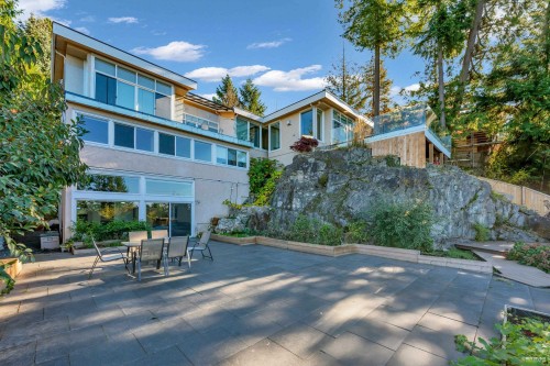 4673 Woodburn Road  West Vancouver, BC V7S 2W7