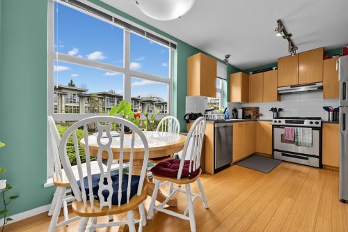 403-9339 University Crescent  Burnaby, BC V5A 4Y1