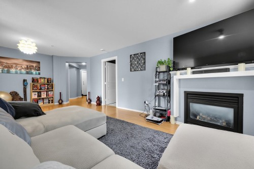403-9339 University Crescent, Burnaby, BC 