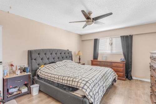 9660 Bates Road, Richmond, BC 