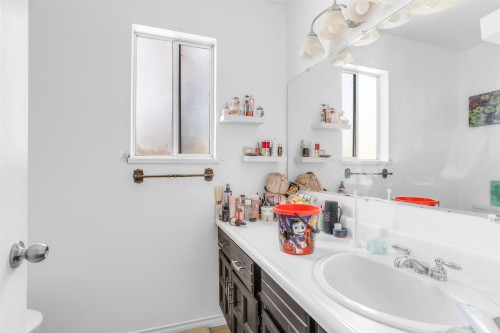 9660 Bates Road, Richmond, BC 