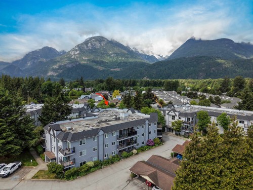 201B-40120 Willow Crescent, Squamish, BC 