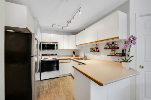 201B-40120 Willow Crescent, Squamish, BC 