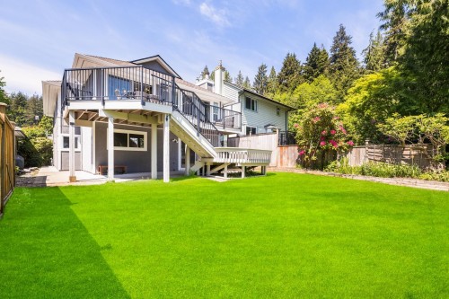 3985 Frames Place, North Vancouver, BC 