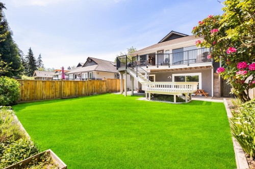 3985 Frames Place, North Vancouver, BC 