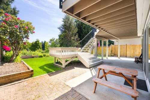3985 Frames Place, North Vancouver, BC 
