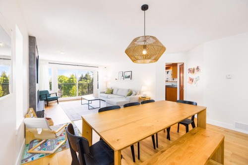 3985 Frames Place, North Vancouver, BC 