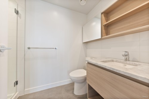 2107-652 Whiting Way, Coquitlam, BC 