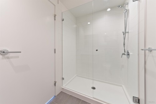 2107-652 Whiting Way, Coquitlam, BC 