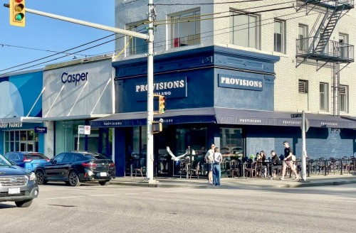 2305 3Rd Avenue W, Vancouver, BC 