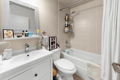 1095 29Th Street E, North Vancouver, BC 