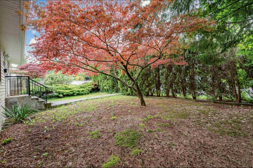 1095 29Th Street E, North Vancouver, BC 
