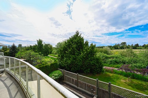 6113 Pearkes Drive, Richmond, BC 