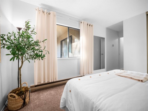313-975 Broadway E, Vancouver, BC 
